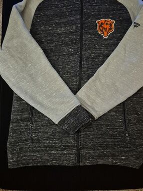 Men's fanatic jacket size large chicago bears